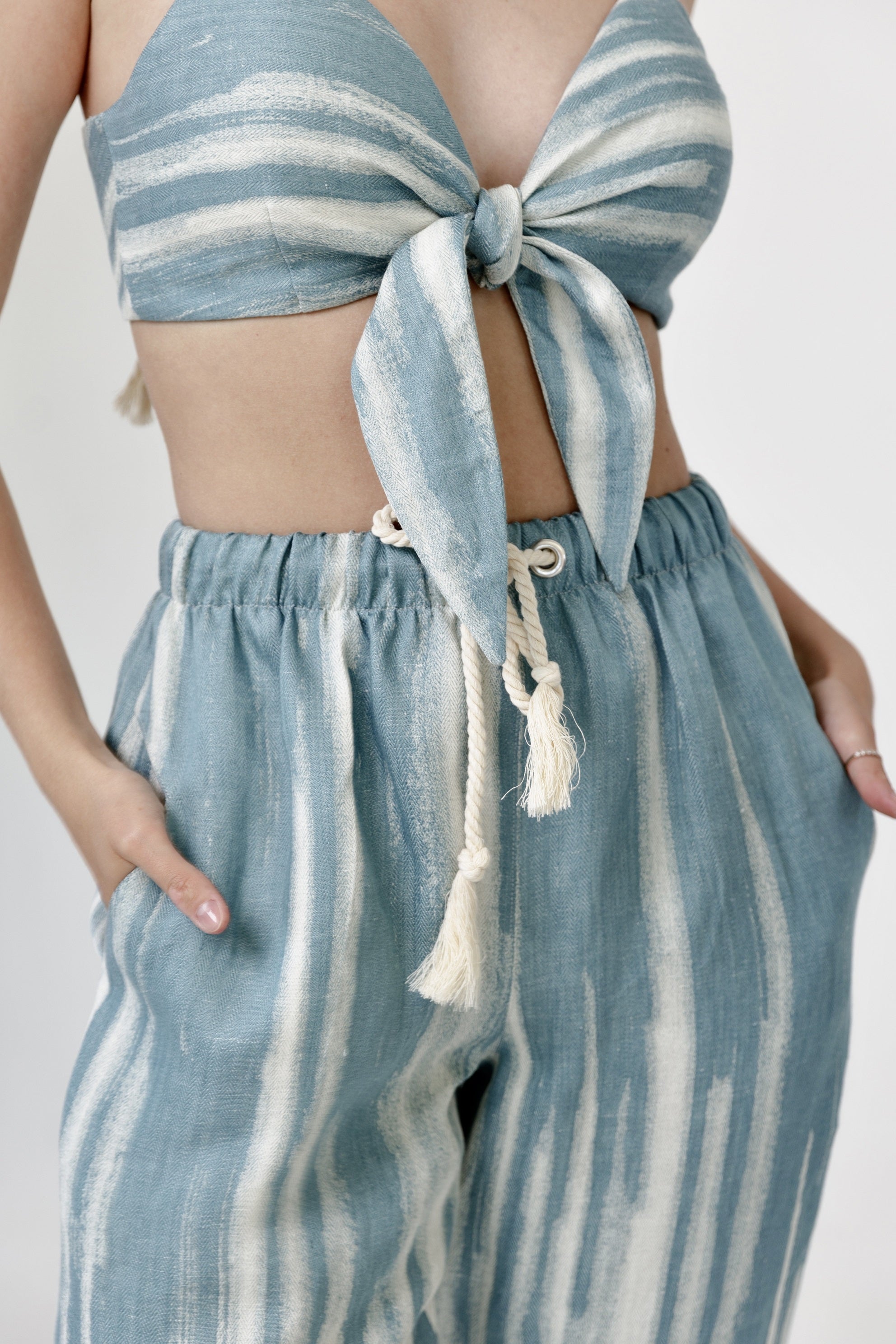 Linen Capri Trousers - Shine by EasyWear